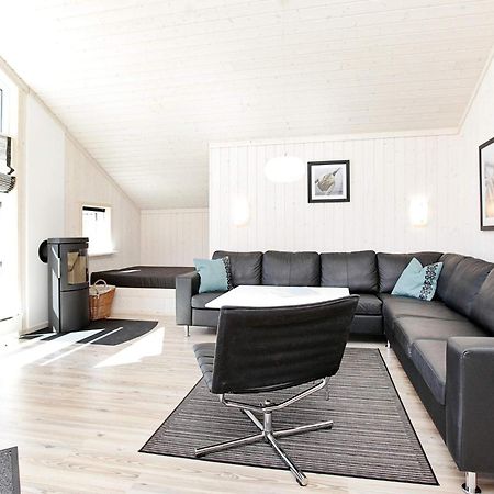 6 Person Holiday Home In Gro Enbrode โกรสเซนโบรเดอ ภายนอก รูปภาพ