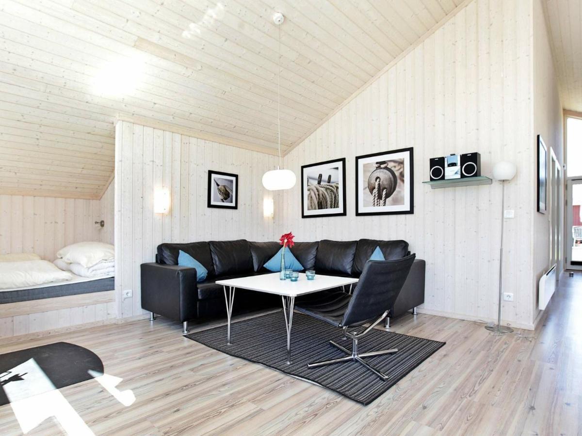 6 Person Holiday Home In Gro Enbrode โกรสเซนโบรเดอ ภายนอก รูปภาพ