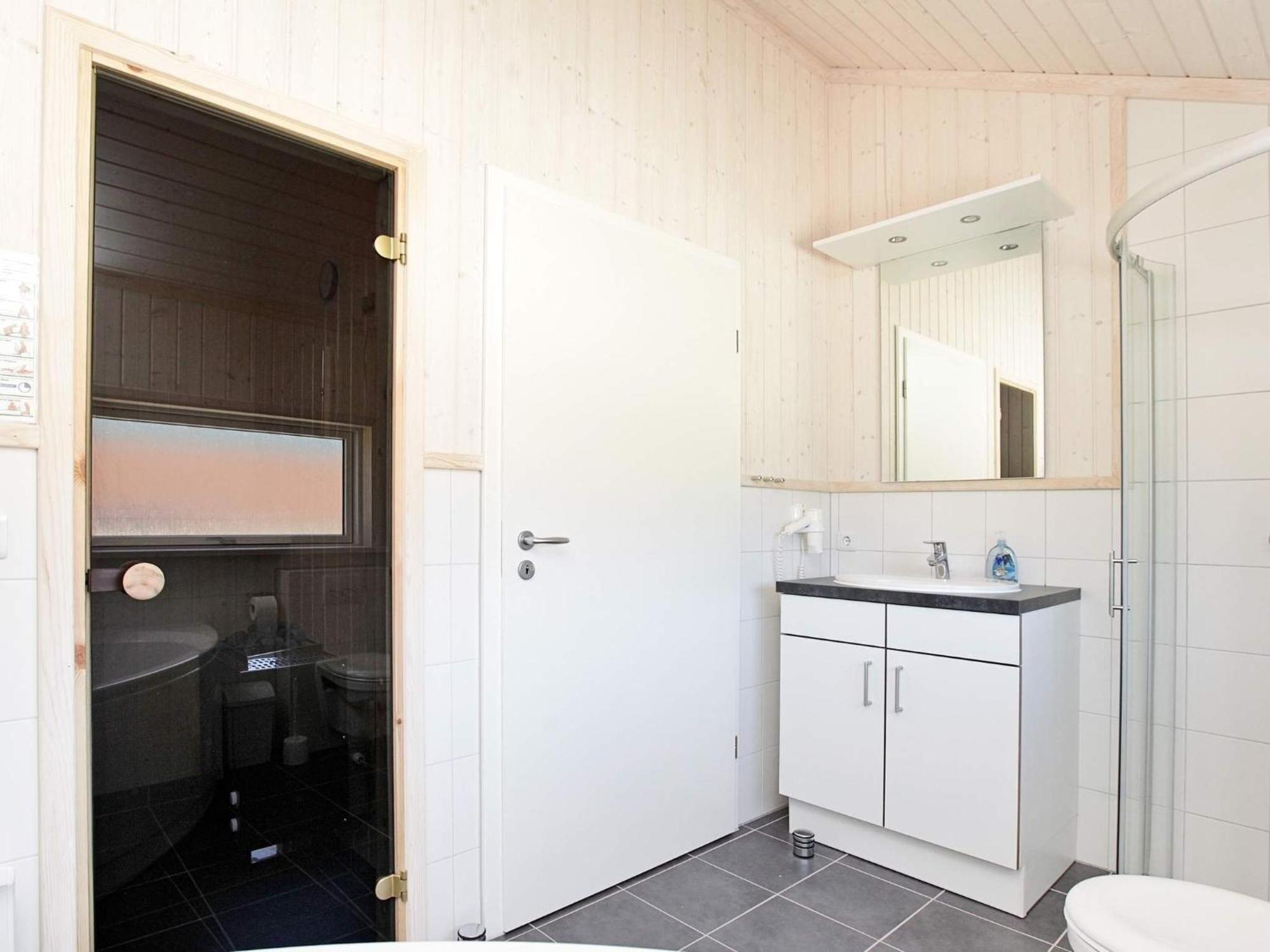 6 Person Holiday Home In Gro Enbrode โกรสเซนโบรเดอ ภายนอก รูปภาพ